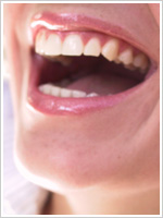 歯ぐきが腫れたら要注意！怖い歯周病を防ぎましょう！